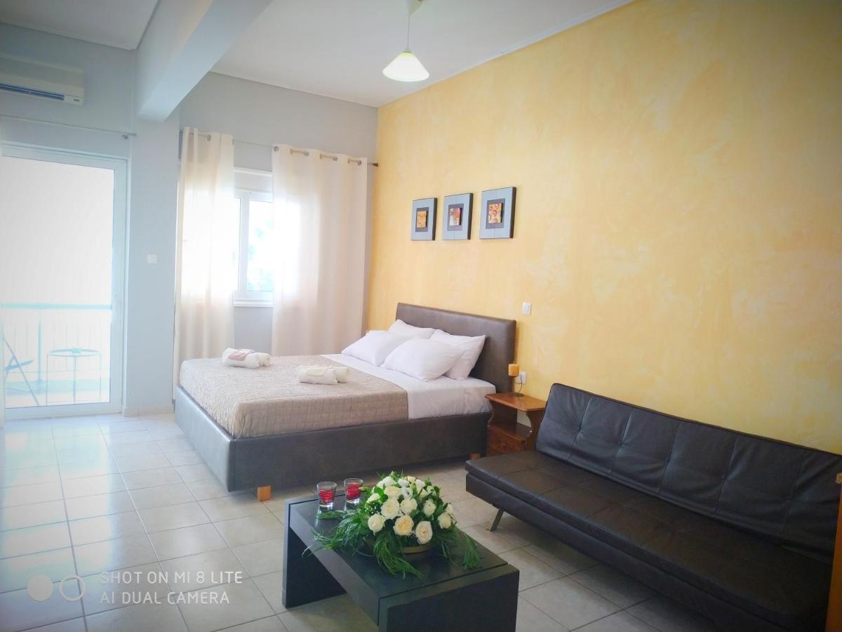 Oscar Studio Kalamata City Centre Buitenkant foto
