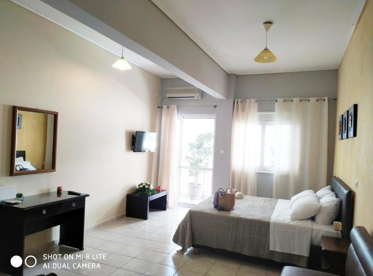Oscar Studio Kalamata City Centre Buitenkant foto