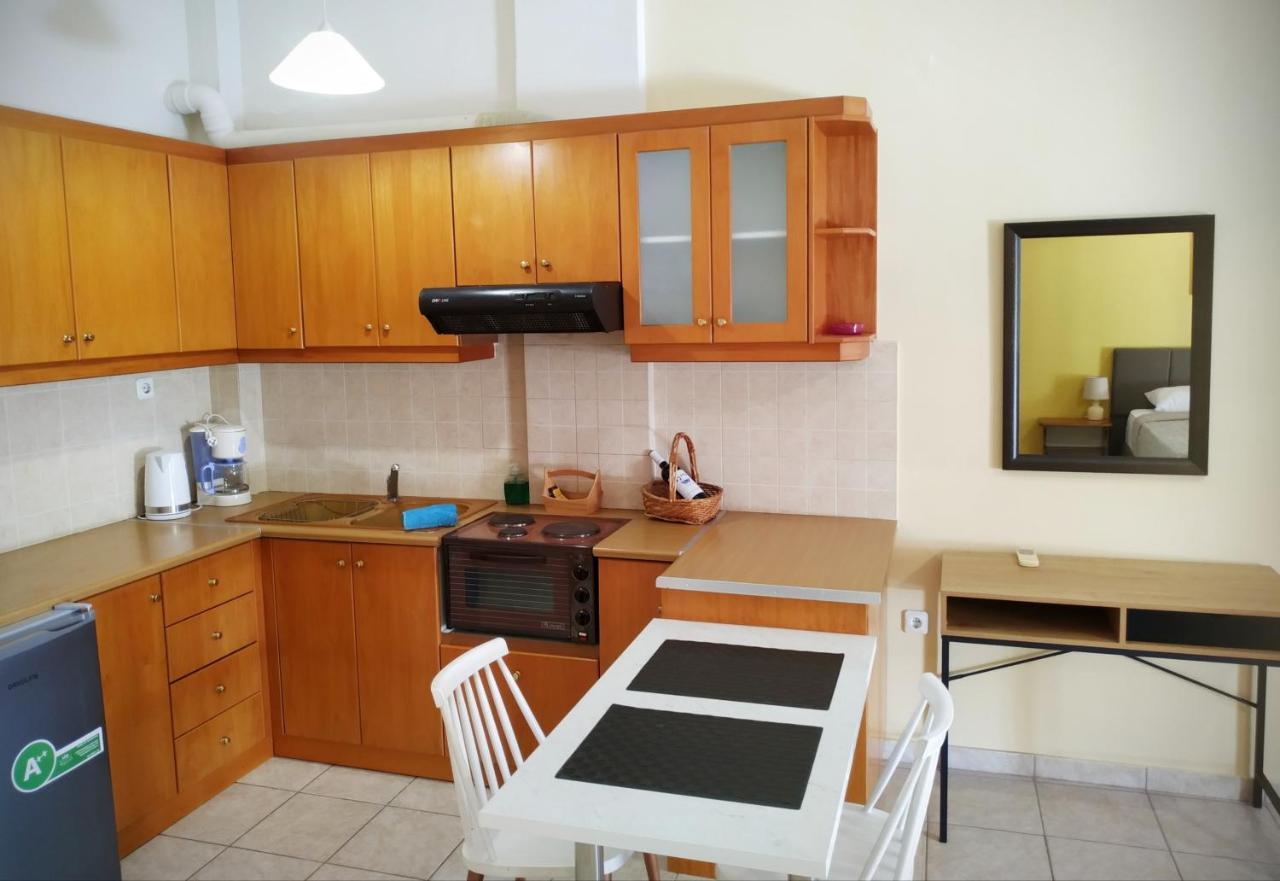 Oscar Studio Kalamata City Centre Buitenkant foto