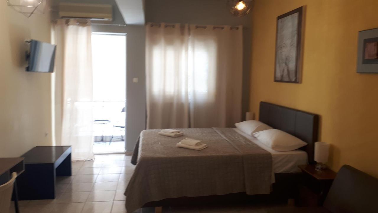 Oscar Studio Kalamata City Centre Buitenkant foto
