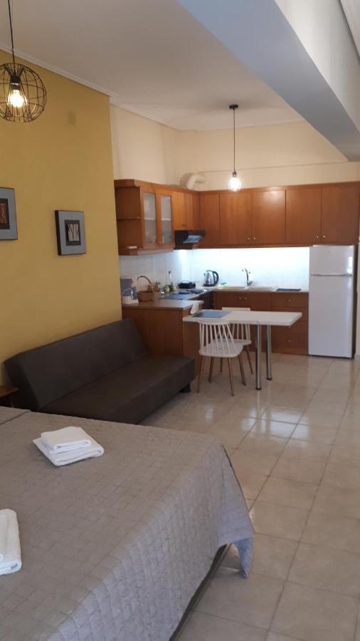 Oscar Studio Kalamata City Centre Buitenkant foto