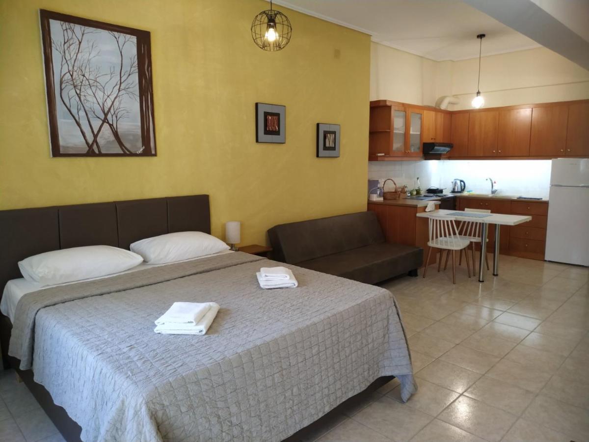 Oscar Studio Kalamata City Centre Buitenkant foto